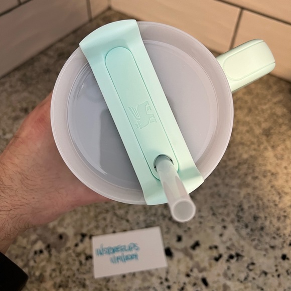 Stanley 40 oz. Quencher H2.0 FlowState Tumbler - Mint - Picture 4 of 4